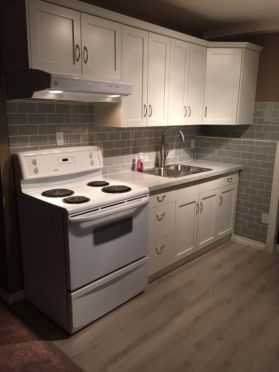 Newly Renovated Basement Suite! Lethbridge Zewnętrze zdjęcie